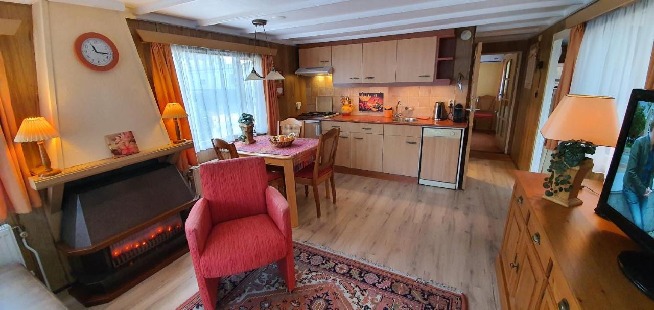 Knus Chalet Midden In De Natuur En De Rust. Вагенинген Екстериор снимка